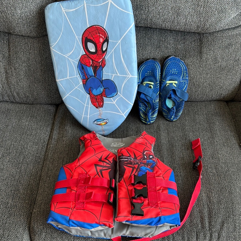 Spider-Man Kids swim Set - Red and Blue